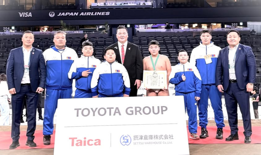 “Хакүхо кап”-аас нэг алт, хоёр мөнгөн медаль хүртлээ